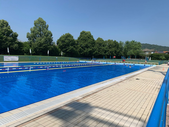 piscina via Bruschi